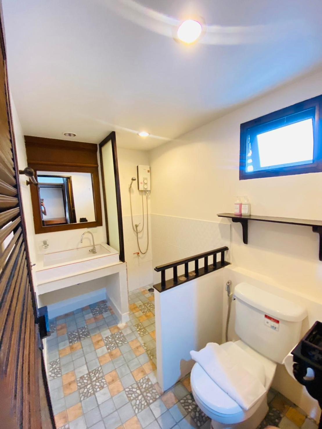 Ban Kong Rao Guesthouse Chiang Mai Bagian luar foto