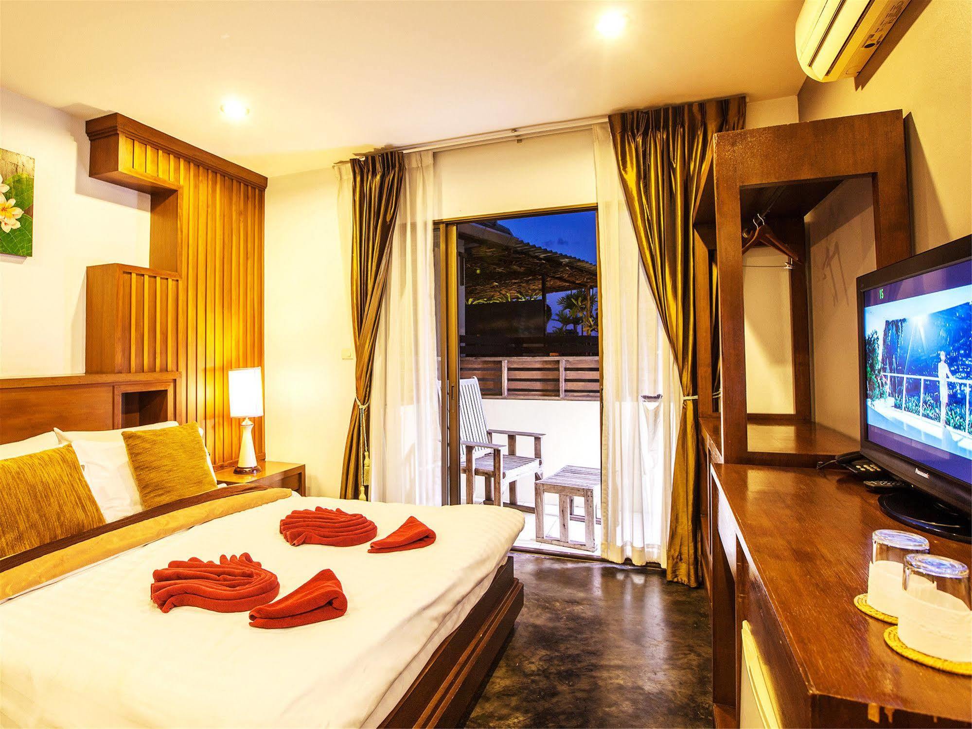 Ban Kong Rao Guesthouse Chiang Mai Bagian luar foto