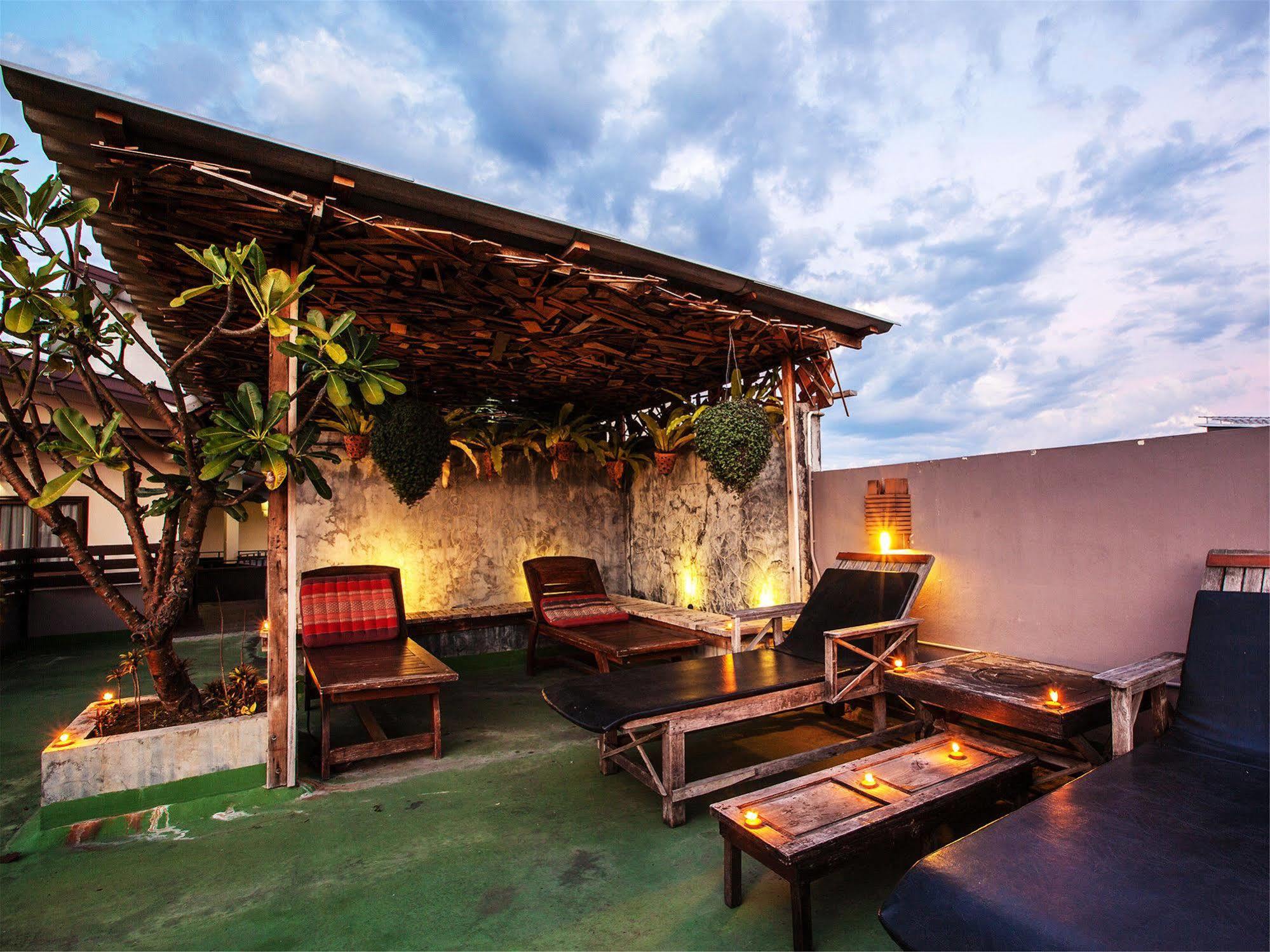 Ban Kong Rao Guesthouse Chiang Mai Bagian luar foto