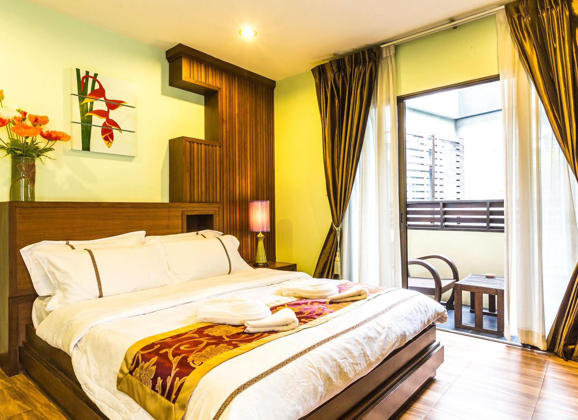 Ban Kong Rao Guesthouse Chiang Mai Bagian luar foto