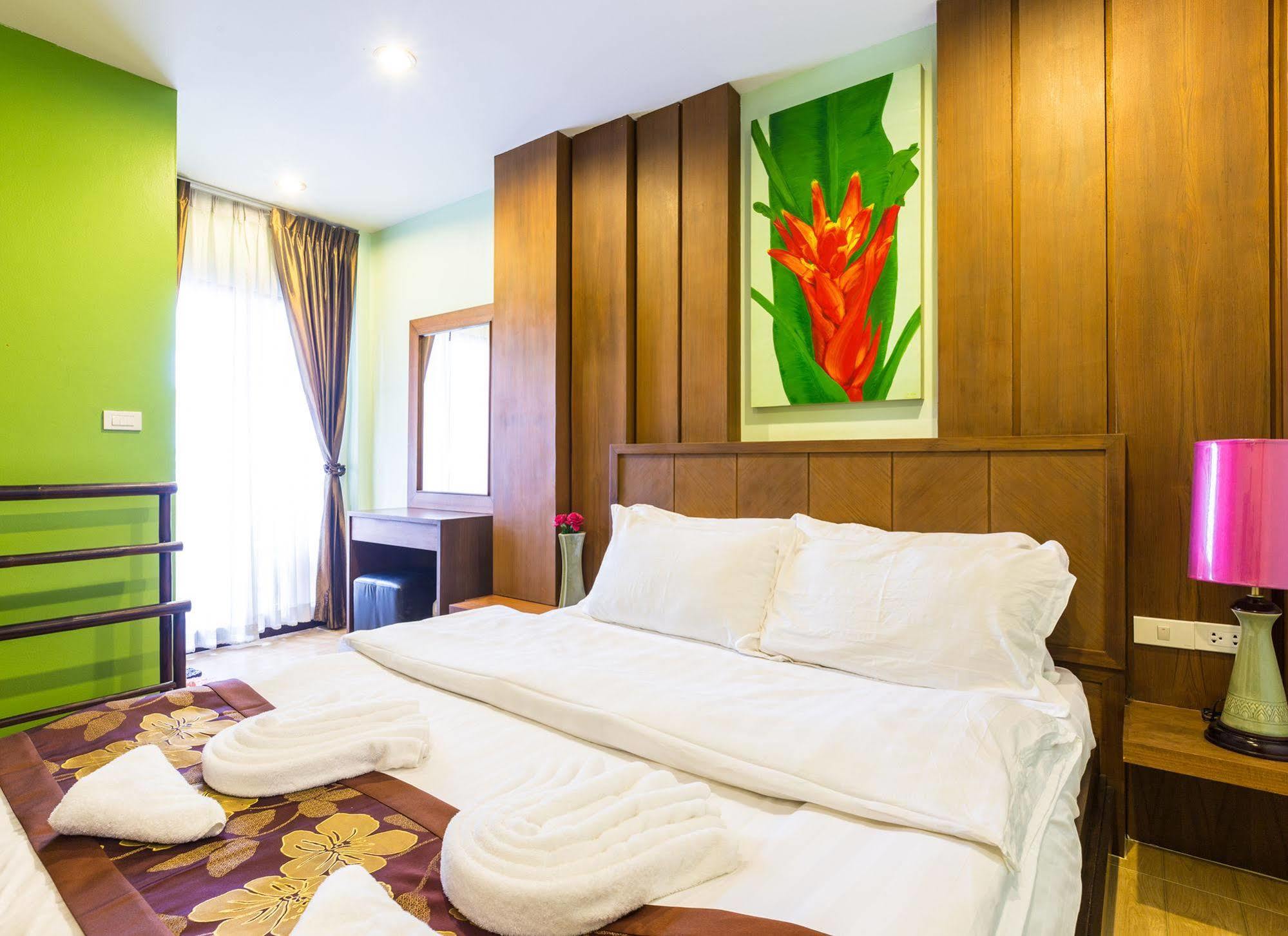 Ban Kong Rao Guesthouse Chiang Mai Bagian luar foto