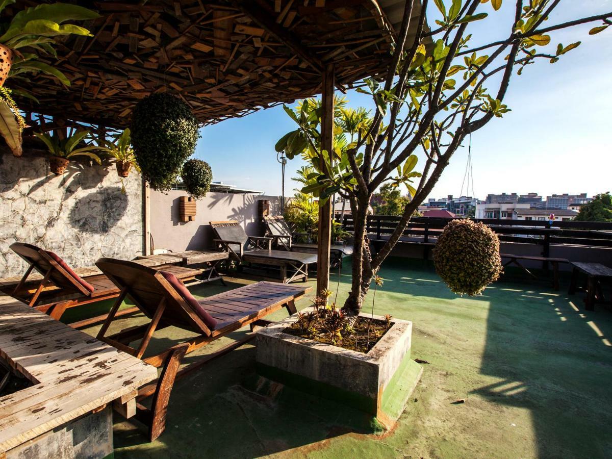 Ban Kong Rao Guesthouse Chiang Mai Bagian luar foto